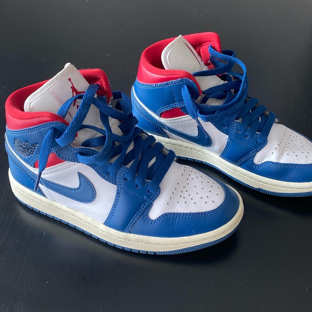 Nike Air Jordan 1 Mid